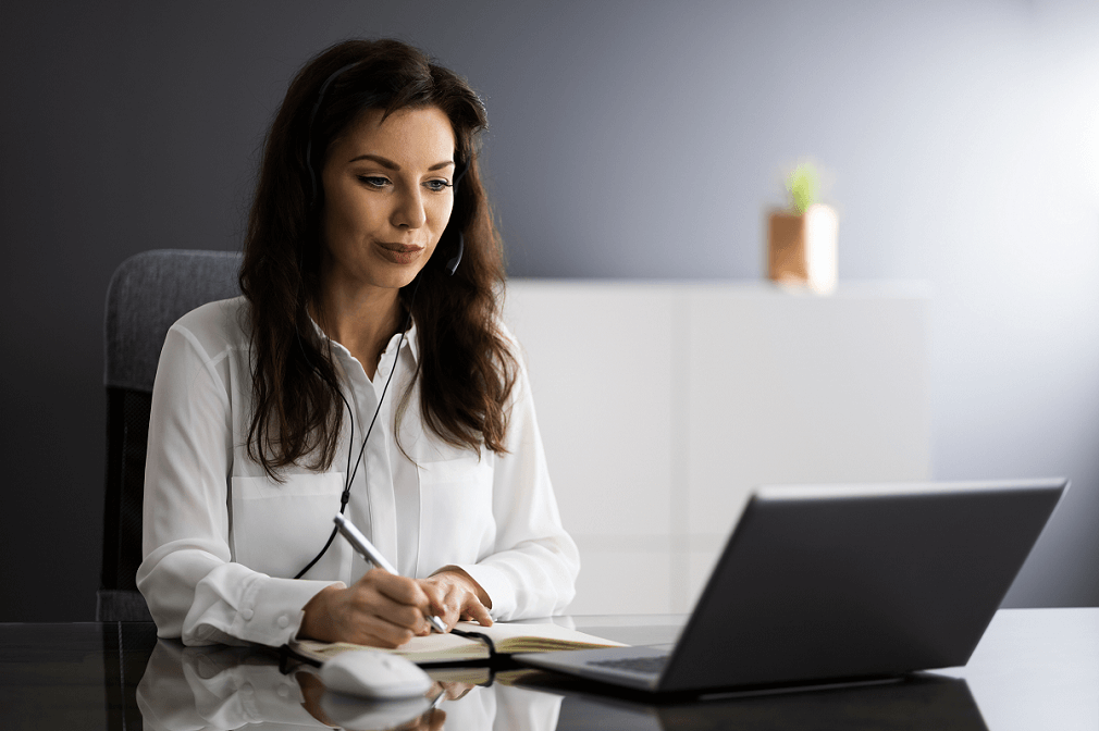virtual personal assistant woman making video call