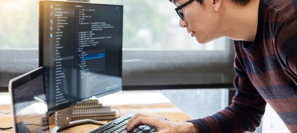 Fullstack01 1 604x270