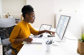 payroll specialist