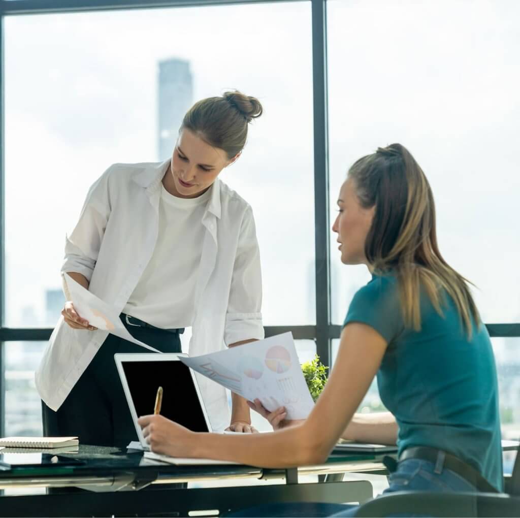 contract staffing image